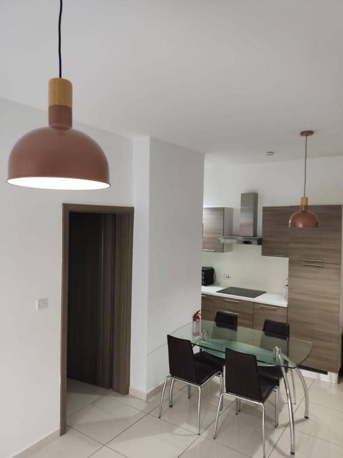 Apartment Hampton Court, Block C, N.2 St. Paul's Bay